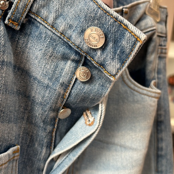 Only worn once REVICE jeans - Picture 9 of 9